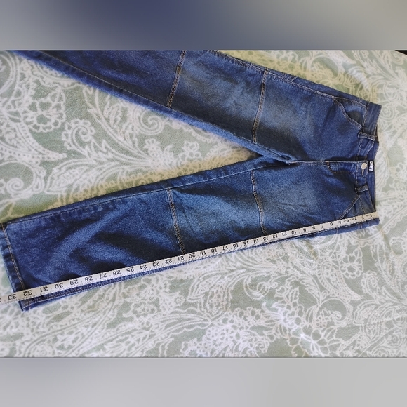 DKNY Girl's Classic Straight Leg Jeans - Picture 3 of 4